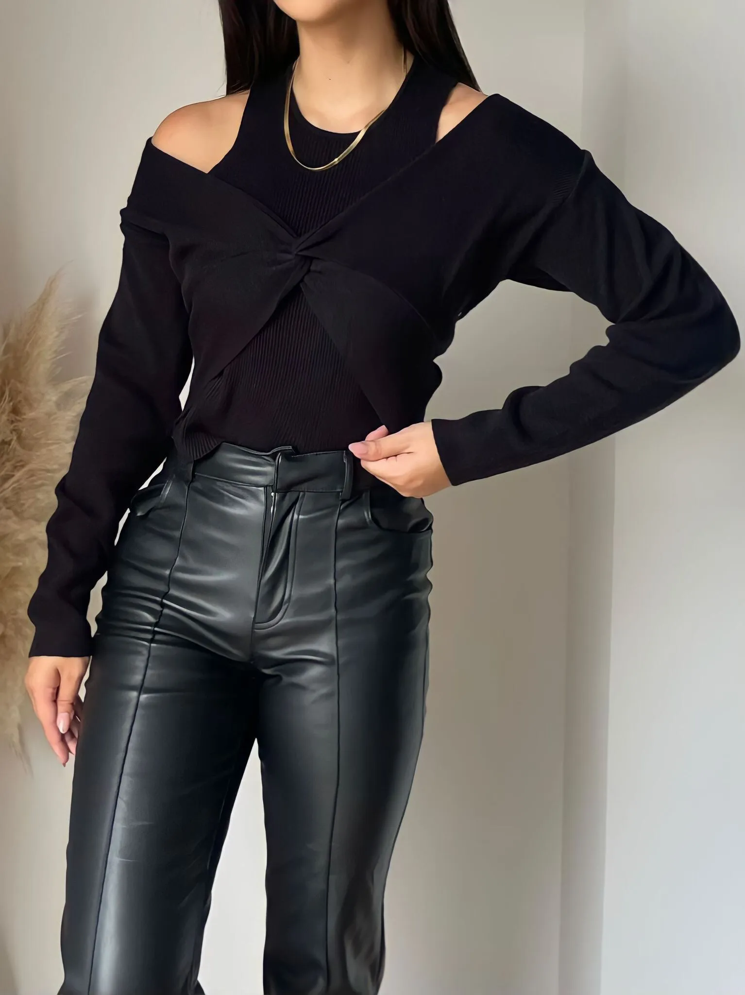 FALSCHER ZWEITEILIGER STRICKPULLOVER