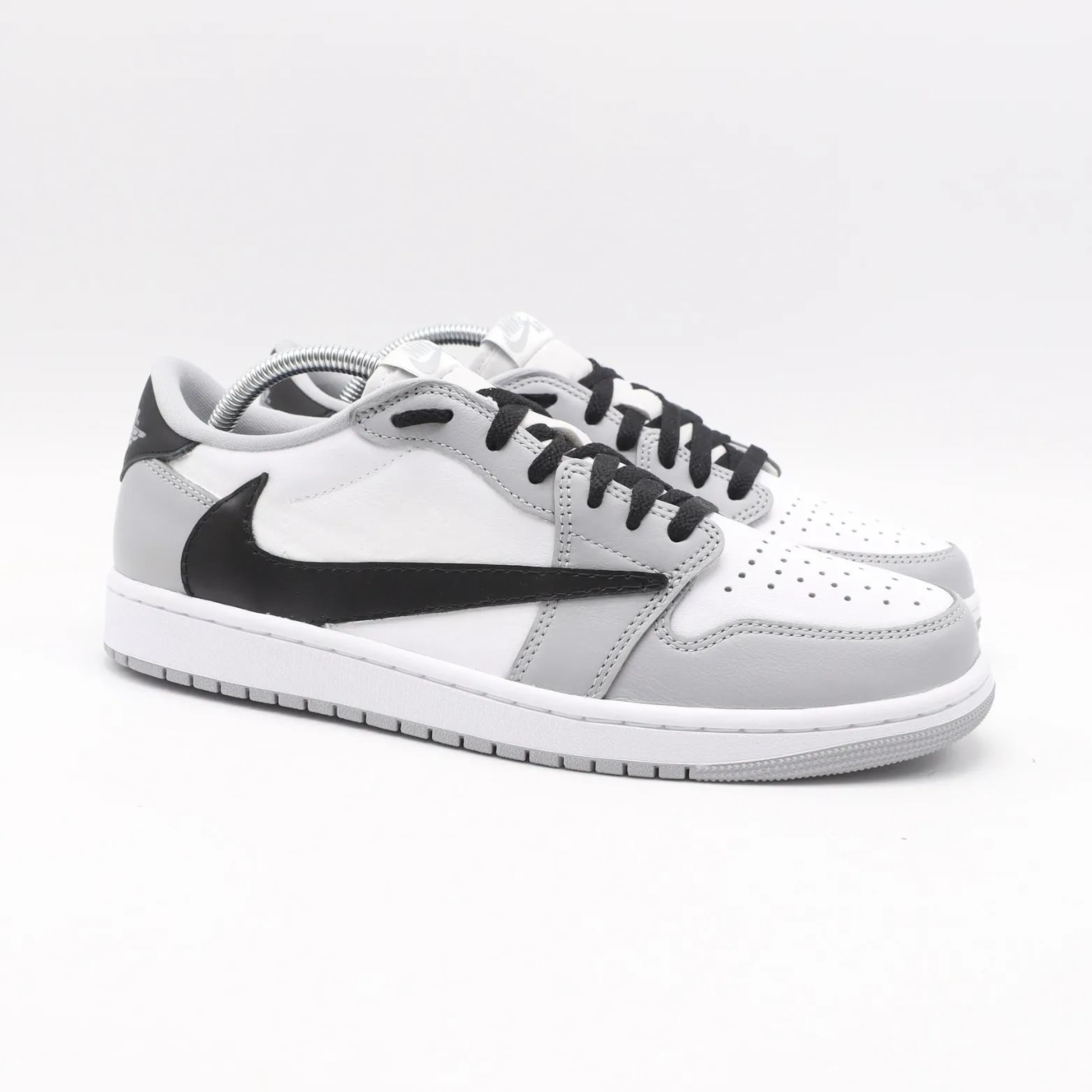 Nike Jordan 1 - Pastel Grey V2